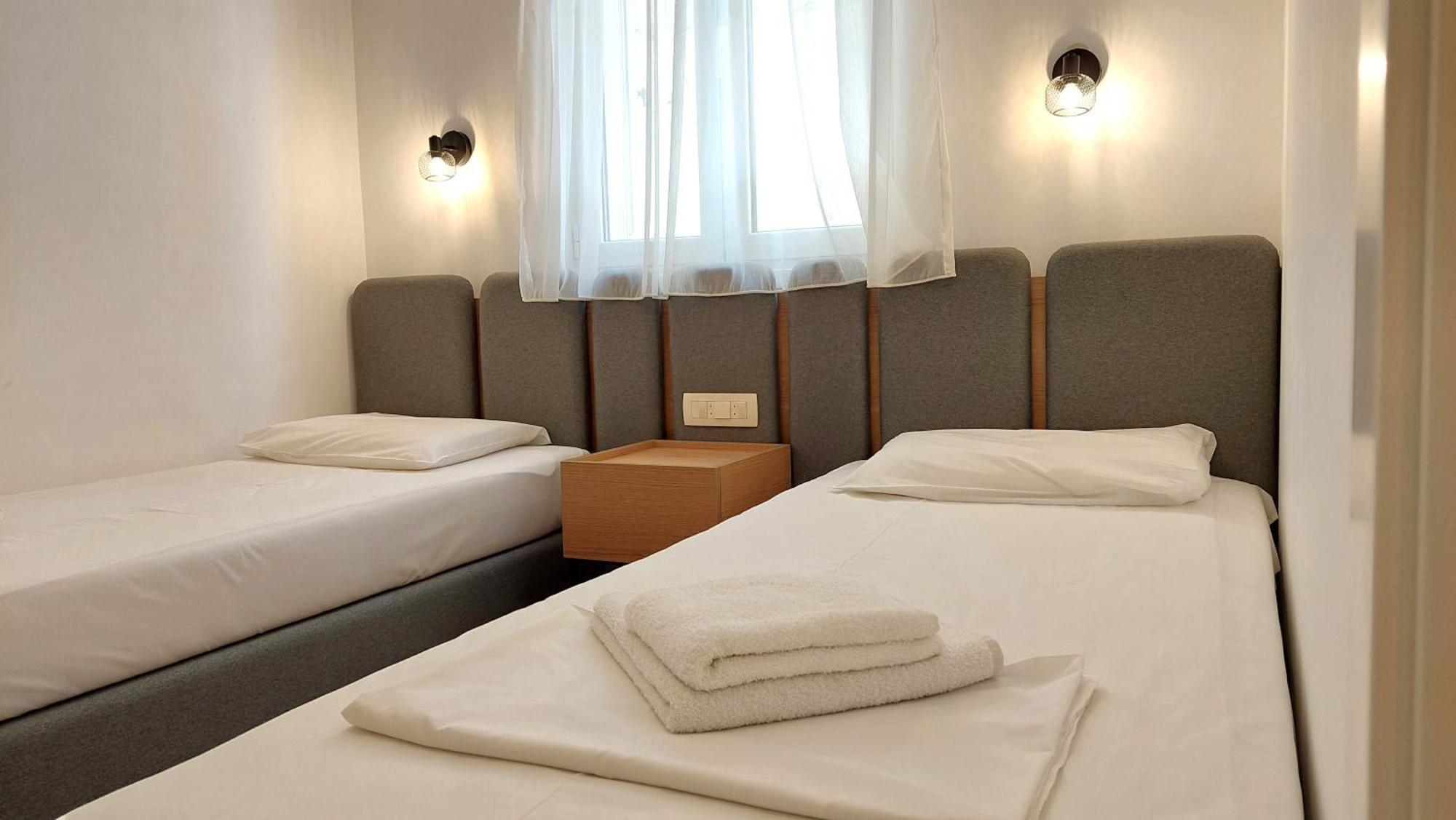 Apartments Mara Lux Budva Phòng bức ảnh